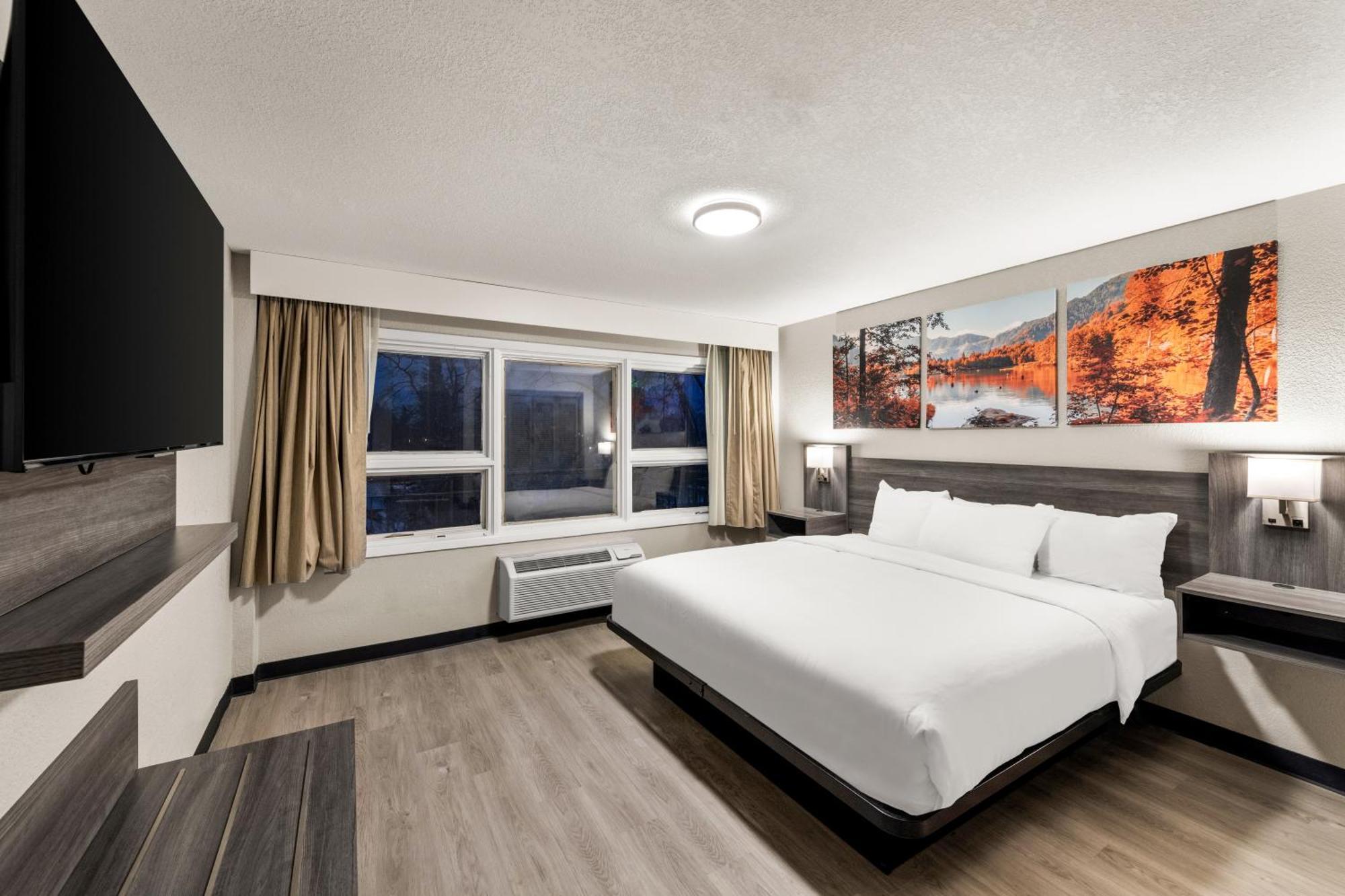 מלון Clarion Pointe Rhinelander Downtown מראה חיצוני תמונה