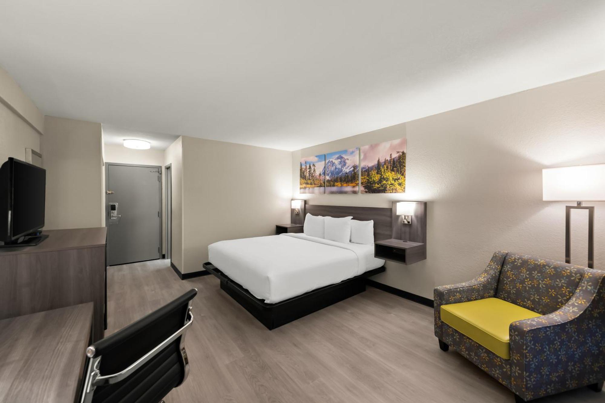 מלון Clarion Pointe Rhinelander Downtown מראה חיצוני תמונה