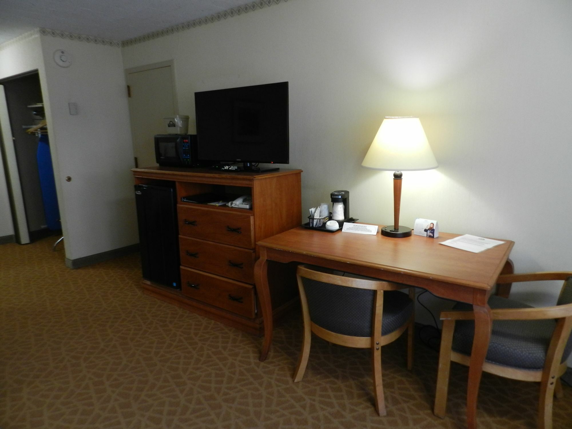מלון Clarion Pointe Rhinelander Downtown מראה חיצוני תמונה